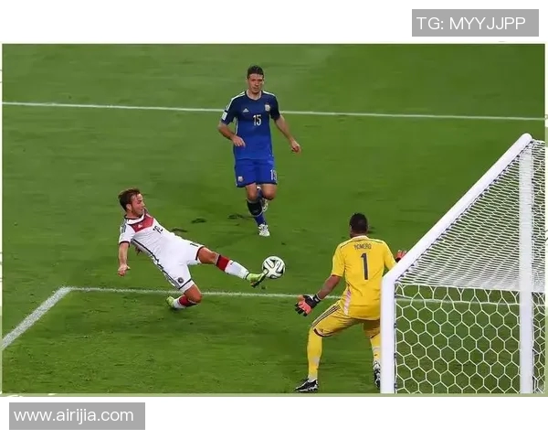 世界足球历史最佳过人球星排名与精彩瞬间回顾 世界足球历史最佳过人球星排名与精彩瞬间回顾