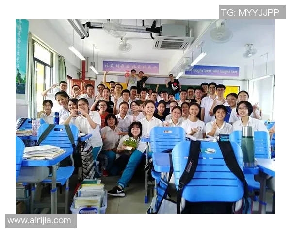 欧文传奇再现足球场上风采揭示其背后成长历程与辉煌成就 欧文传奇再现足球场上风采揭示其背后成长历程与辉煌成就