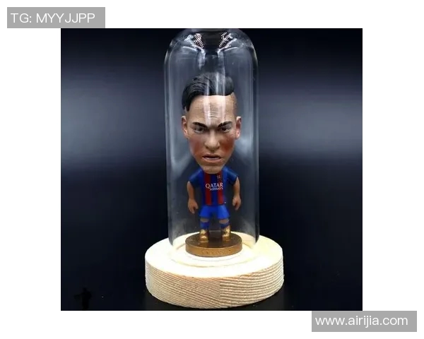 足球球星小挂件潮流收藏与日常搭配创意分享 足球球星小挂件潮流收藏与日常搭配创意分享